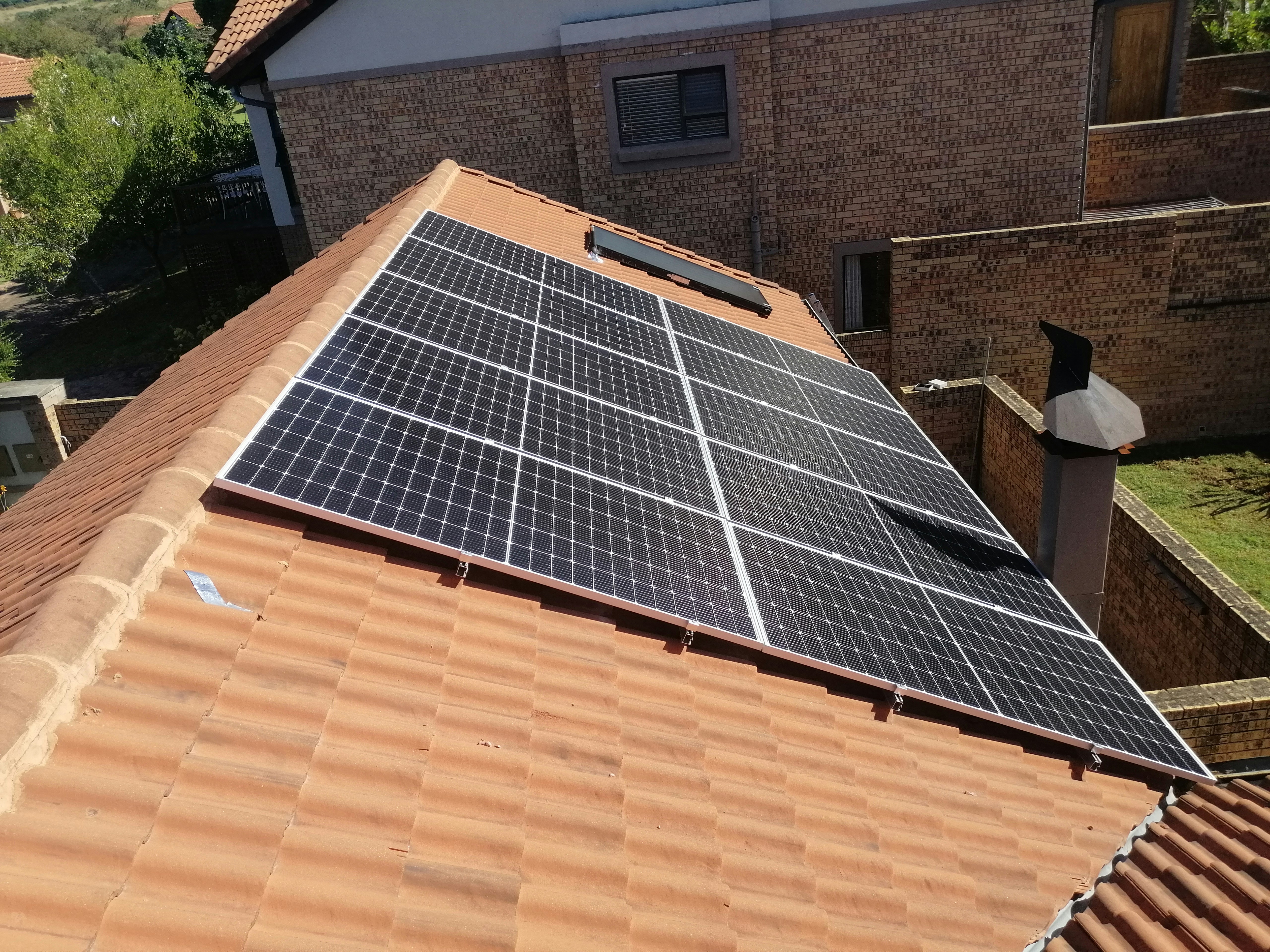 Panneaux solaires sur maison individuelle